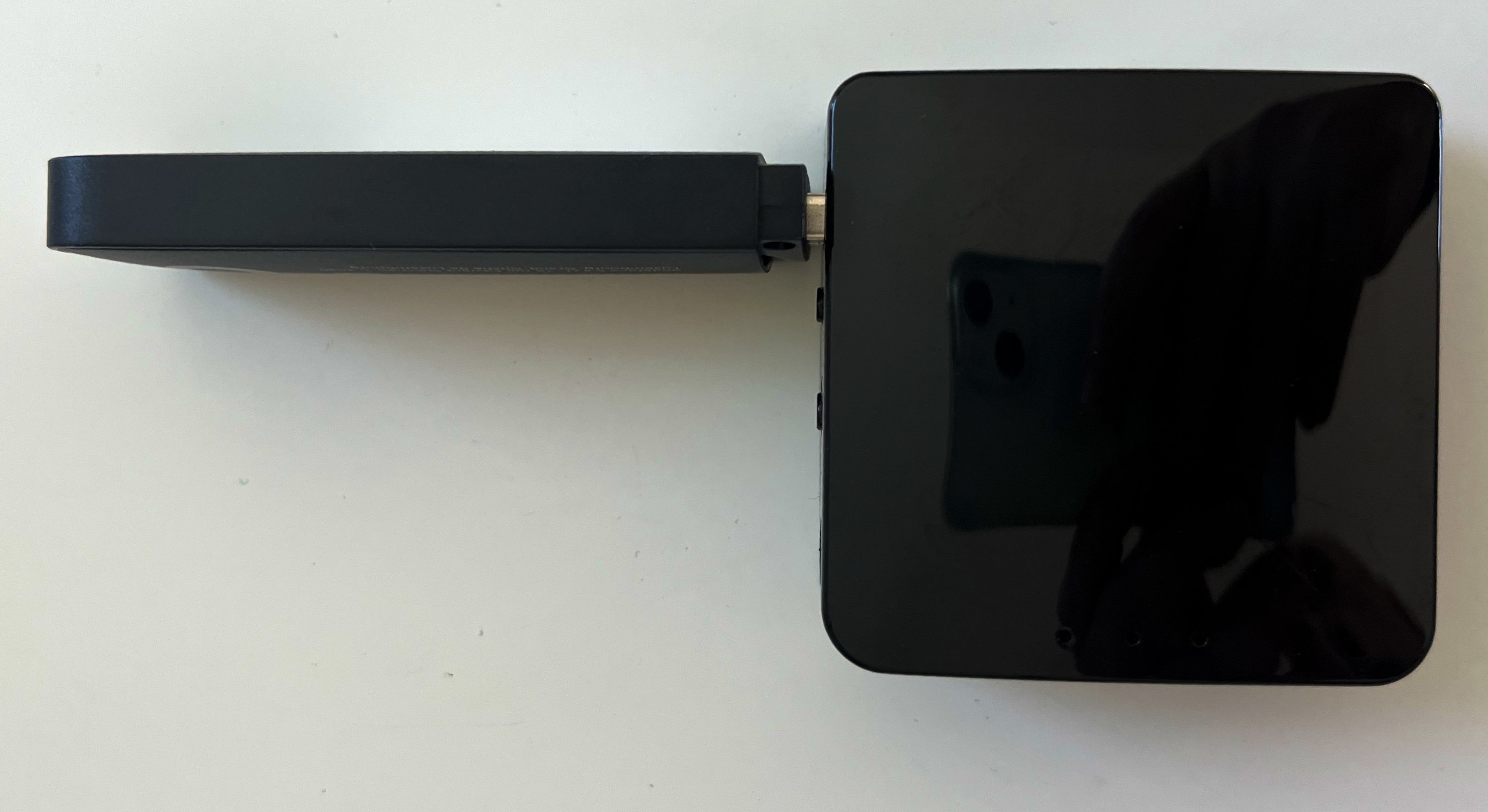 Cellular modem with sensor.jpg